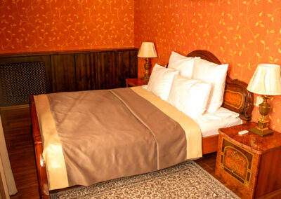 Номер «Люкс» в санатории «Жемчужина Кавказа» в г. Ессентуки - фотография