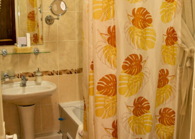 Номер 1 местный в санатории «Жемчужина Кавказа» в г. Ессентуки - фотография