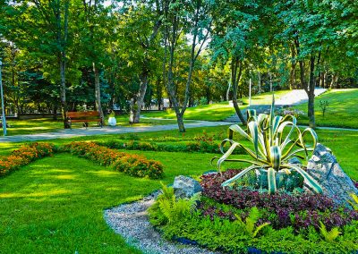 Территория санатория Жемчужина Кавказа в городе Ессентуки - фотография